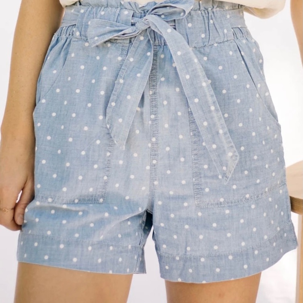Böhme Vero Moda Polka Dot Shorts in Blue